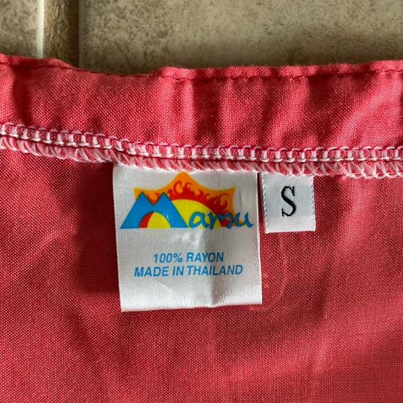 Ombré Red Paisley Skirt | Small - Picture 5 of 7